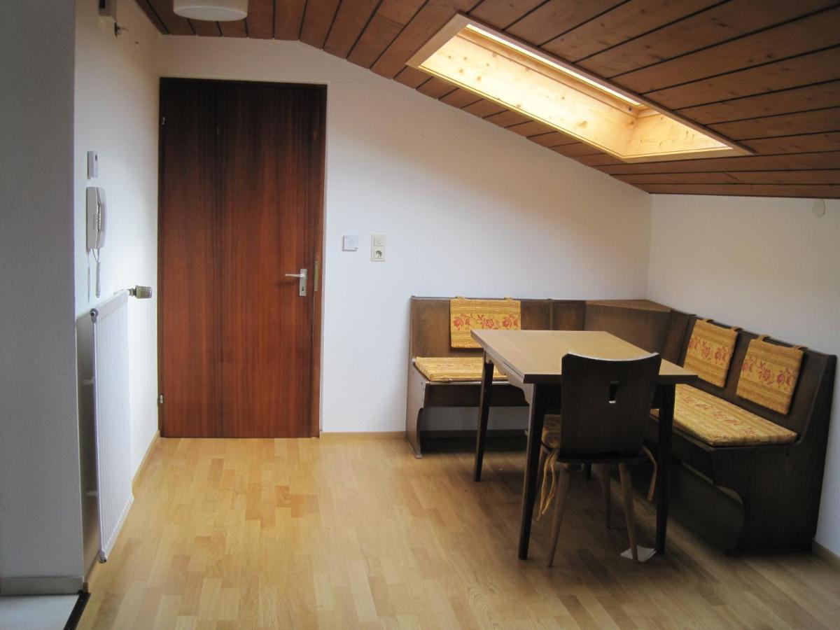 Haus Am Weinberg Apartment Erzingen Exterior photo